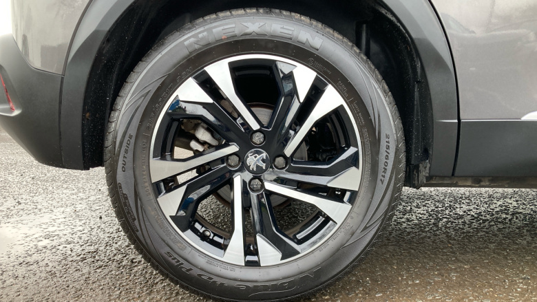 Peugeot 2008 1.2 PureTech Allure Premium 5dr Petrol Estate